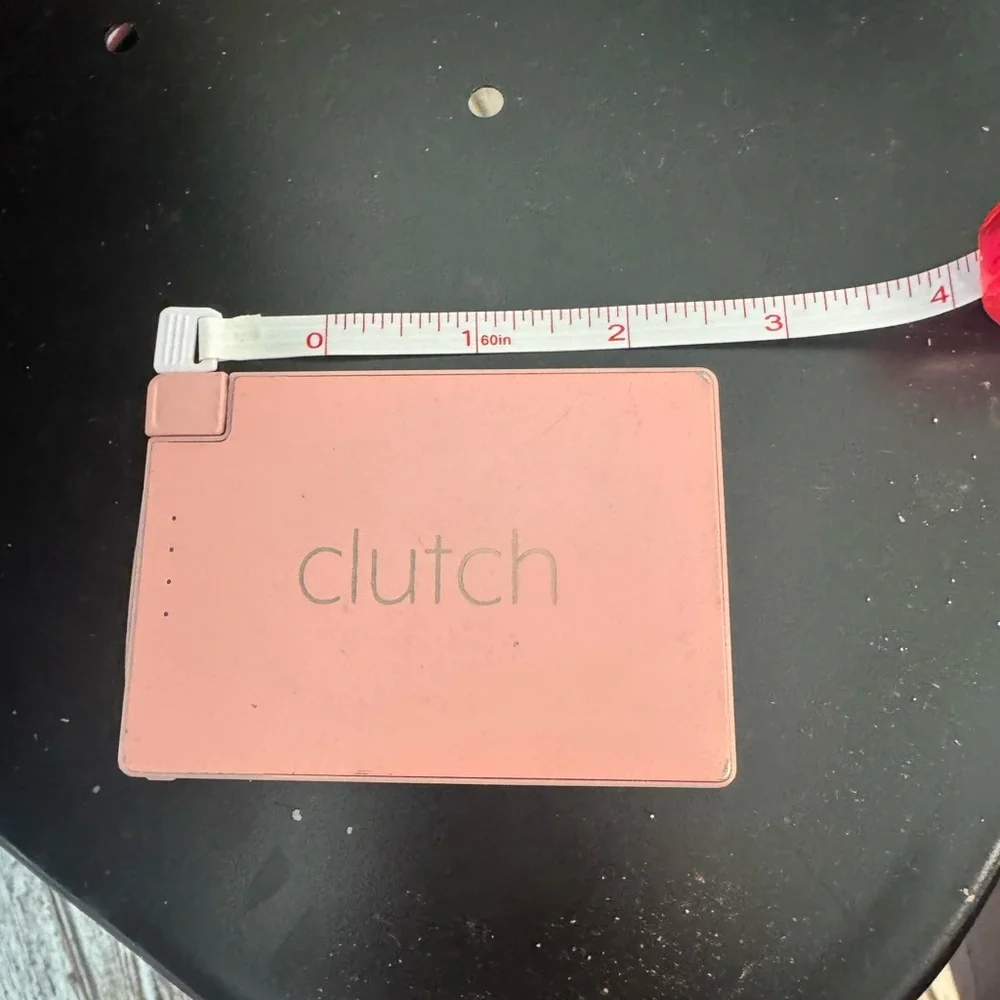 Pink Clutch Power Bank- I🩷my CLUTCH portable charger but I got a new phone so…